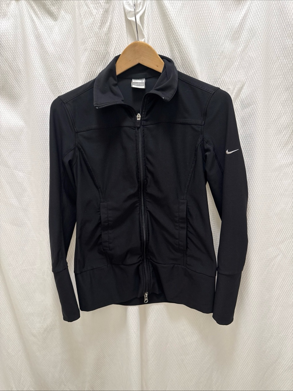 Nike Women’s Black Full-Zip Performance Jacket